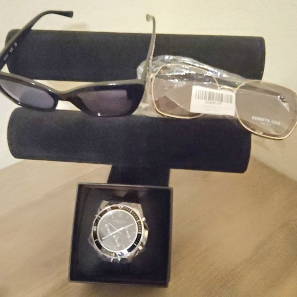 Cynthia Pogue Customer Appreciation Drawing - Picture 4 of 5